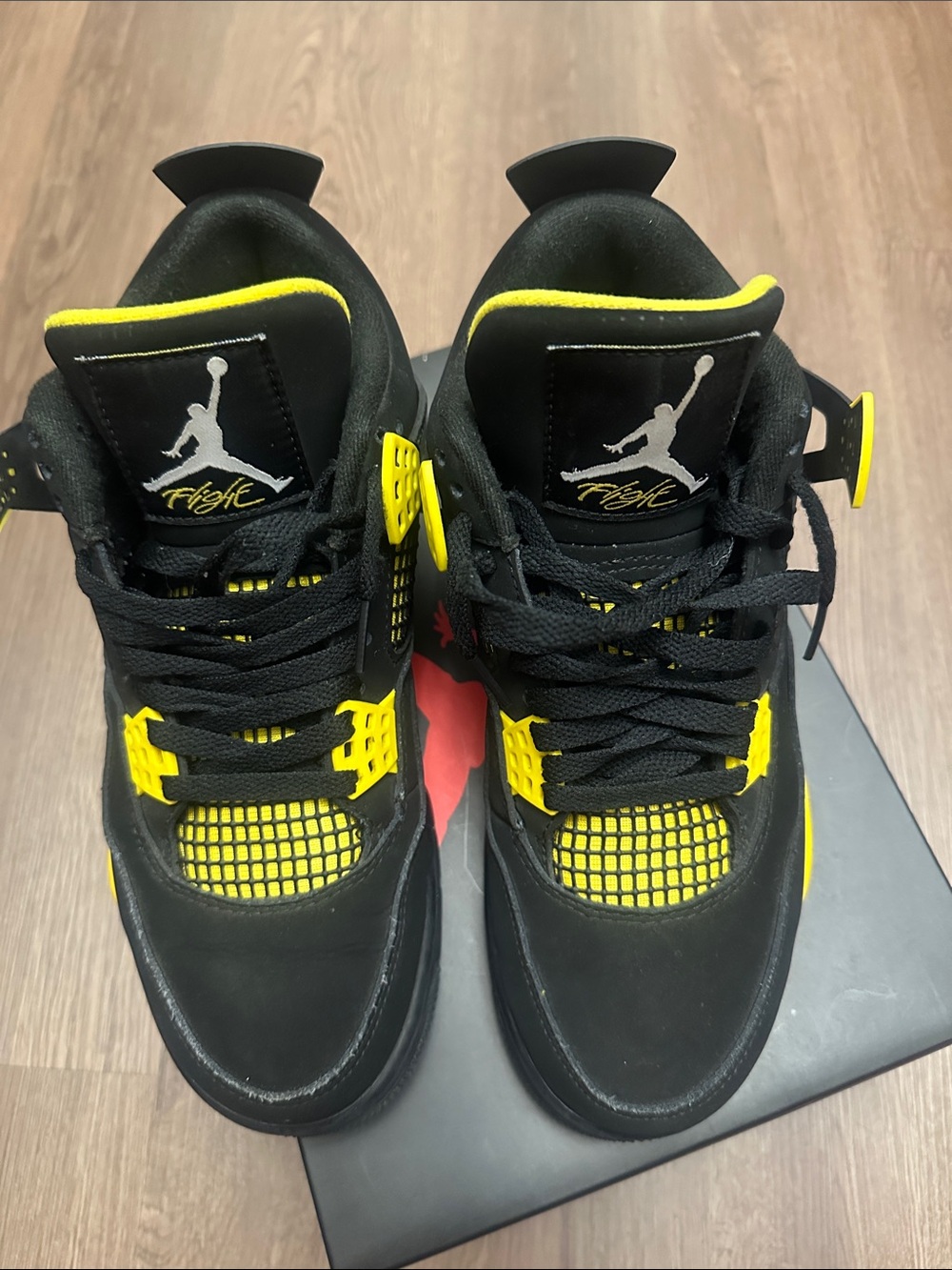 Nike Jordan 4 Retro Sneakers - Black & Yellow